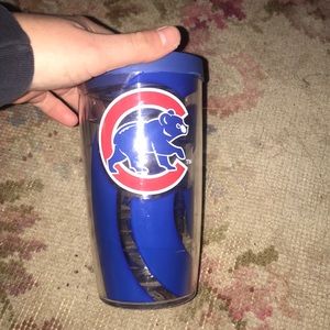 Brand new Cubs tervis with lid